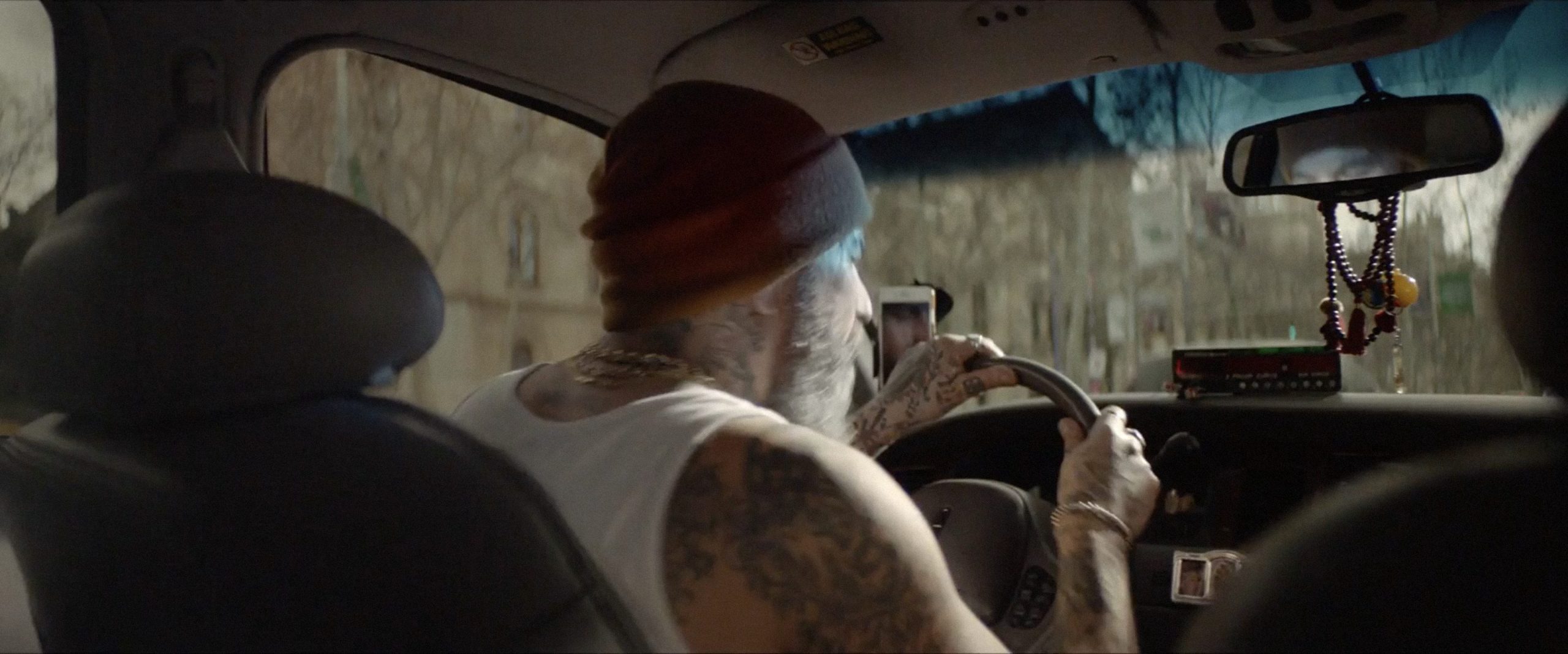 UNKNOWN HEROES - CROIX ROUGE